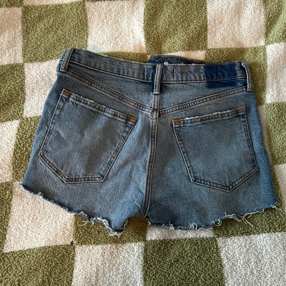 Worn once! Abercrombie and Fitch denim shorts - Picture 3 of 3